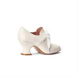 Pompadour Leather 18th Century Shoes (Ivory)